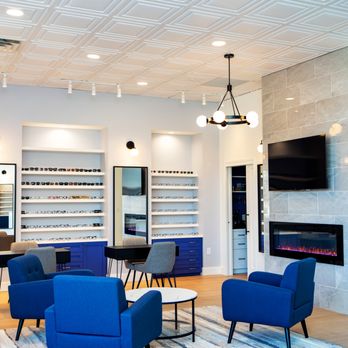 Blue Lakes Eye Care - Optical and reception at Blue Lakes Eye Care! - Optometrists Near Me - Eagan, Minnesota