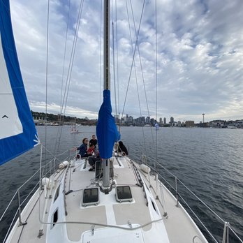 Sangria Maria Charters - Seattle skyline from the sailboat - Boat Charters Near Me