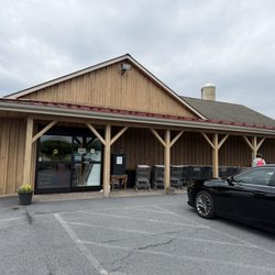 The Quilters' Corner at Middlebury Sew-N-Vac - Front of store. With grocery carts so you can buy a lot.