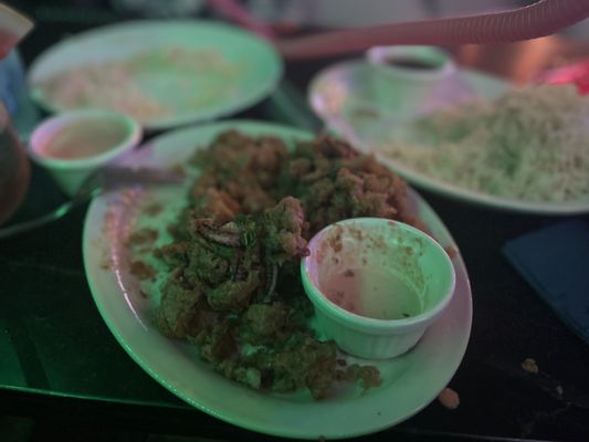 Octopus Kitchen & Hookah by null