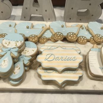 Playing with Dough - Desserts Near Me