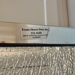 Fresno Shower Doors shatter Fresno Shower Doors shatter