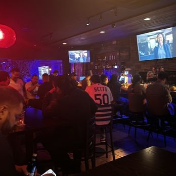 Turnbull's Tavern - The atmosphere inside the tavern - American Near Me - Whittier, California Turnbull's Tavern - The atmosphere inside the tavern - American Near Me - Whittier, California