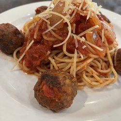 Harbour Pointe Golf Club - Spaghetti and meatballs