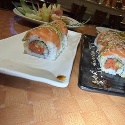 Left: Poke, inside - Right: Sunset, inside