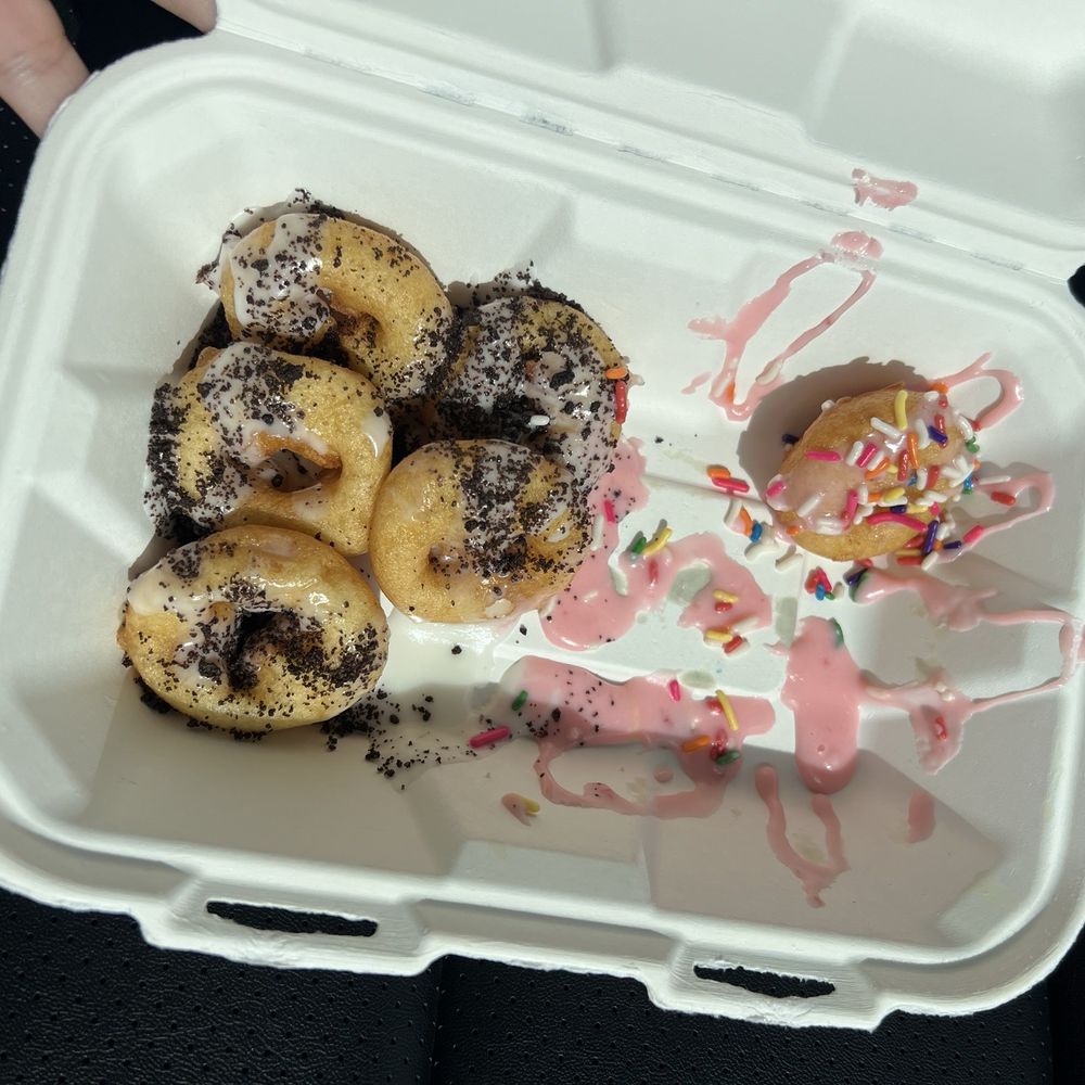 DELICIOUS Donuts!! Warm a gooey, the family smashed these within minutes! DELICIOUS Donuts!! Warm a gooey, the family smashed these within minutes!