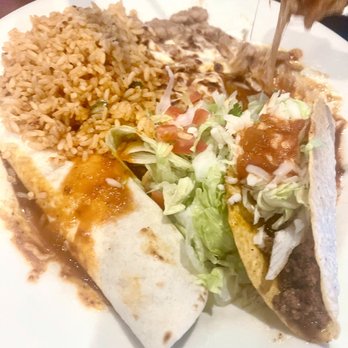 Little Mexico - Combination #2 - ground beef taco, shredded beef burrito, cheese enchilada (under the salad) - Mexican Near Me - Westbury, New York Little Mexico - Combination #2 - ground beef taco, shredded beef burrito, cheese enchilada (under the salad) - Mexican Near Me - Westbury, New York