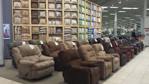 Homemakers Furniture by null