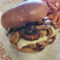 Burger IM - Mushroom burger - halal patty