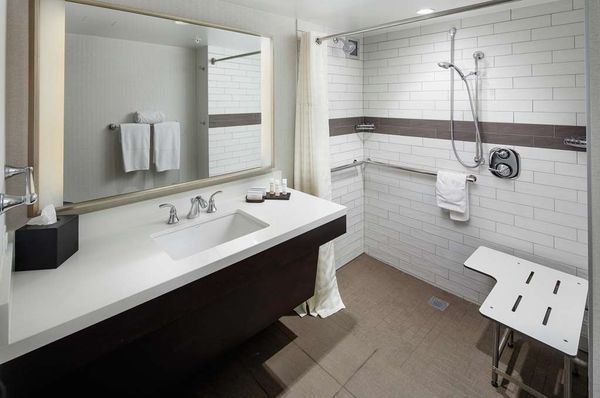 Embassy Suites by Hilton Tysons Corner by null