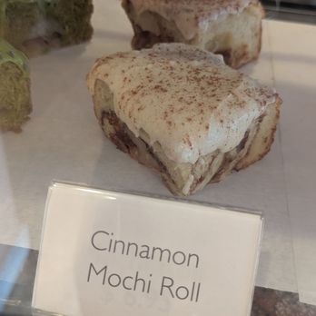 Saku Saku Flakerie - Cinnamon Mochi Roll - Bakeries Near Me - Washington, DC, District of Columbia Saku Saku Flakerie - Cinnamon Mochi Roll - Bakeries Near Me - Washington, DC, District of Columbia