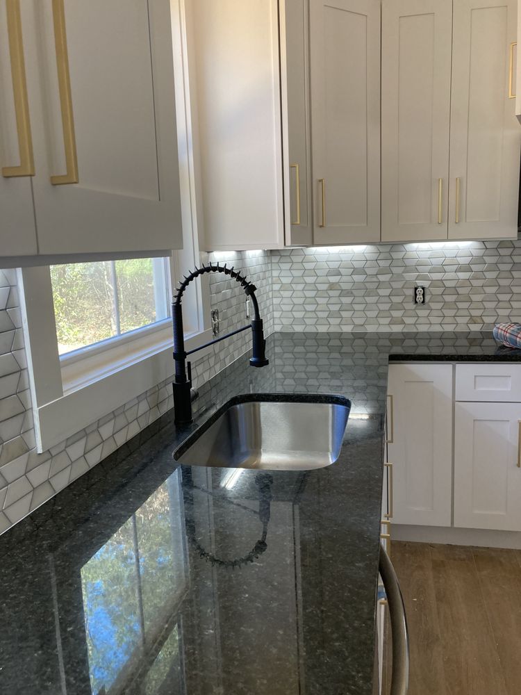 DEVOS CONSTRUCTION 22 Photos Lynchburg, Virginia Carpenters