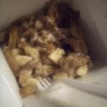 Burger Factory - It looks like a poutine, wish you could smell and taste what I had to - Burgers Near Me - Cambridge, Ontario