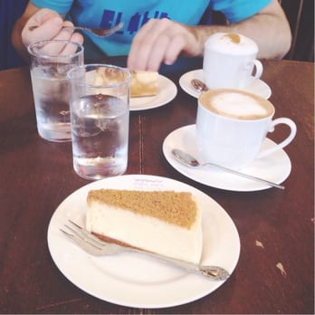 パパジョンズ カフェ 今出川本店 16 Photos 10 Reviews Patisserie Cake Shop 上京区烏丸上立売東入相国寺門前町642 4 京都市 京都府 Japan Restaurant Reviews Phone Number