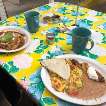 Tune-Up Cafe - The best breakfast of our trip. Really great flavors. Served hot. Darn good coffee w REAL cream. October 2020 - New Mexican Cuisine Near Me - Santa Fe, New Mexico