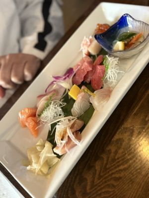 TOSHI SUSHI by null