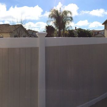 Mesa Fence - Completed fence and gate, courtesy of Mesa fence company. - Fences & Gates Near Me - Perris, California Mesa Fence - Completed fence and gate, courtesy of Mesa fence company. - Fences & Gates Near Me - Perris, California