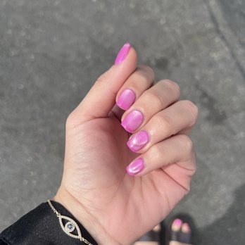 Pinko Nails and Spa - Pink Cat Eye Builder Gel Set - Nail Salons Near Me - San Jose, California
