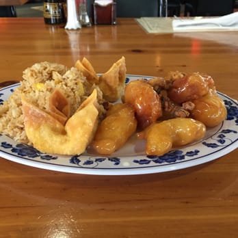 Golden Bowl - Honey Walnut Shrimp with fried rice and rangoons for $7.50 - Chinese Near Me - Bellevue, Nebraska Golden Bowl - Honey Walnut Shrimp with fried rice and rangoons for $7.50 - Chinese Near Me - Bellevue, Nebraska
