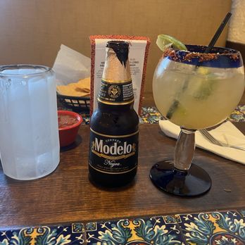 La Casita Restaurant - Mexican Near Me - Palm Desert, California