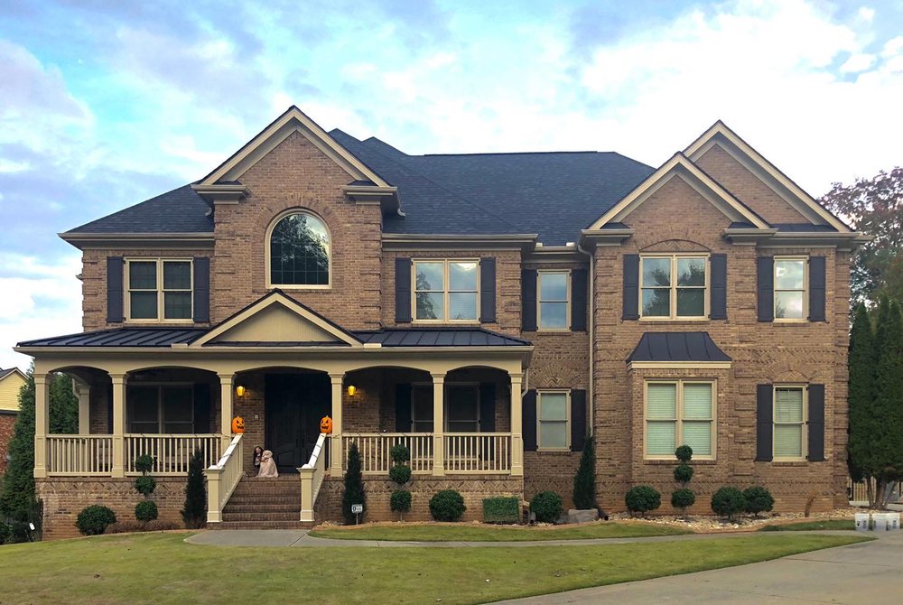 Slide of The Roofing HQ