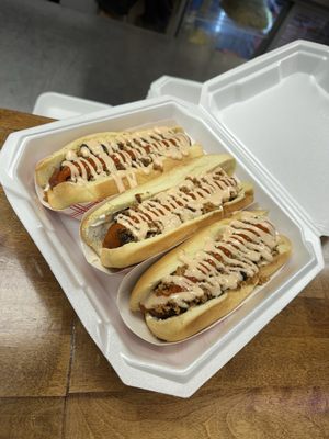 YoYo's Hotdog by null