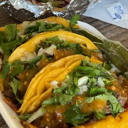 El Torbellino - Bistec tacos