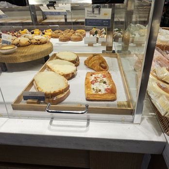 Paris Baguette - Bakeries Near Me - Raleigh, North Carolina Paris Baguette - Bakeries Near Me - Raleigh, North Carolina