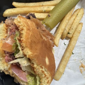 Sunny Up Cafe - Breakfast & Brunch Near Me - Foothill Ranch, California