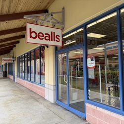 Beall's Outlet - Store front.