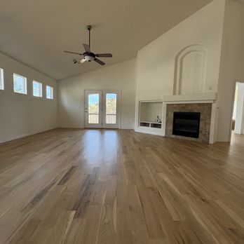 iFLOOR - Living room hardwood floor installation in Golden. Natural oak planks finished with a durable water-based coating for lasting beauty. - Flooring Near Me - Broomfield, Colorado iFLOOR - Living room hardwood floor installation in Golden. Natural oak planks finished with a durable water-based coating for lasting beauty. - Flooring Near Me - Broomfield, Colorado