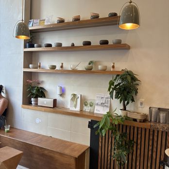 Kustom - Coffee & Tea Near Me - New York, New York