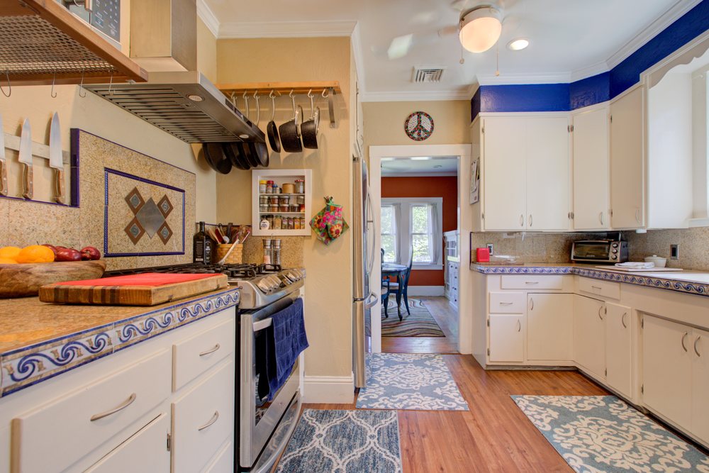 LISA VANDERMEER REALTOR Updated October 2024 Oakdale, California