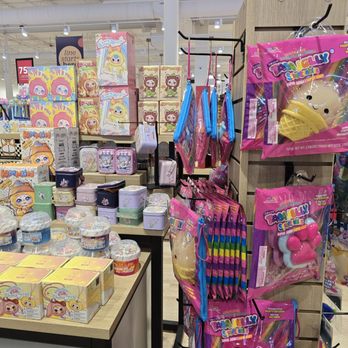Uncharted - Cute products - Gift Shops Near Me - Arlington Heights, Illinois