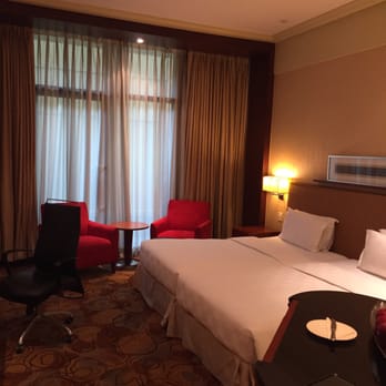 New Coast Hotel Manila - Hotels Near Me - Manila, NCR