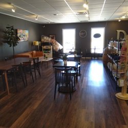Dakota Coffee - Seating area