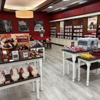 Fannie May Fine Chocolates - Candy Stores Near Me - North Canton, Ohio Fannie May Fine Chocolates - Candy Stores Near Me - North Canton, Ohio