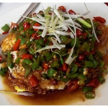 Hunan Cafe 湘水山庄 - Sauteed pork green pepper w/ poached eggs - Seafood Near Me - Flushing, New York Hunan Cafe 湘水山庄 - Sauteed pork green pepper w/ poached eggs - Seafood Near Me - Flushing, New York