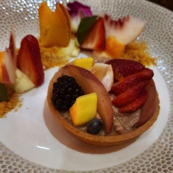 Jin Jia - Hokkaido milk tea fruit tart - Chinese Near Me - Phoenix, Arizona