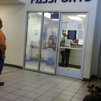 US Post Office - This guy is so rude! The way he talks to the pople and to us! I kindly sayd "goodmorning" he was all mad - Post Offices Near Me - Paramount, California US Post Office - This guy is so rude! The way he talks to the pople and to us! I kindly sayd "goodmorning" he was all mad - Post Offices Near Me - Paramount, California