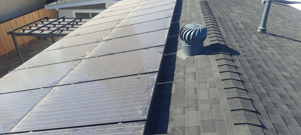 Slide of Alfaros and Son Roofing