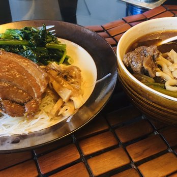 Golden Leaf - Pork belly, boiled spinach, beef noodle soup - Taiwanese Near Me - San Gabriel, California Golden Leaf - Pork belly, boiled spinach, beef noodle soup - Taiwanese Near Me - San Gabriel, California