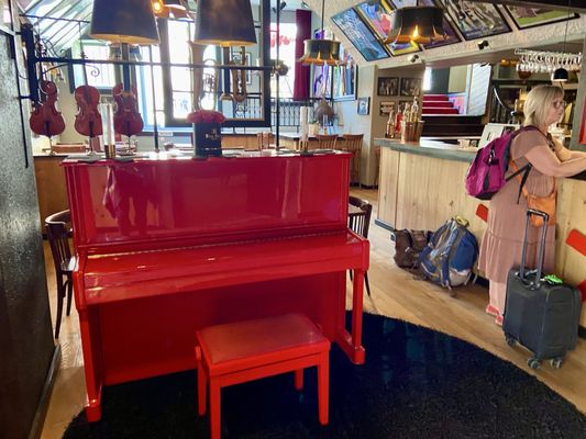 Tralala Hôtel Montreux by null