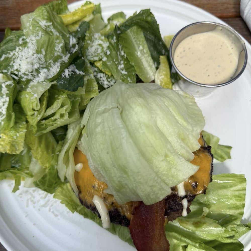 Gravity Heights - Mission Valley - lettuce wrap burger ! 10/10 - Breakfast & Brunch Near Me - San Diego, California