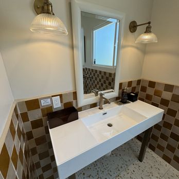 CedarHouse Coffee - Restroom - Coffee & Tea Near Me - Orange, California