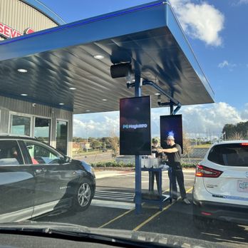 7 Brew Coffee - Drive through - Coffee & Tea Near Me - Clermont, Florida
