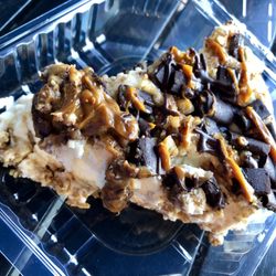 Café Café - Delicious turtle cheesecake. The coffee beans are fresh. The espresso is delicious.