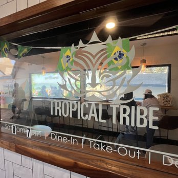 Tropical Tribe - Seating area - Acai Bowls Near Me - Honolulu, Hawaii Tropical Tribe - Seating area - Acai Bowls Near Me - Honolulu, Hawaii