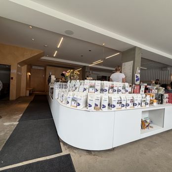 Dispatch Coffee - Coffee & Tea Near Me - Montreal, Quebec