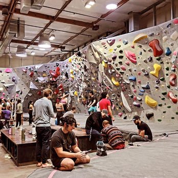 Mesa Rim MESA RIM CLIMBING CENTER - MISSION VALLEY - Updated November 2025 - 149 ...